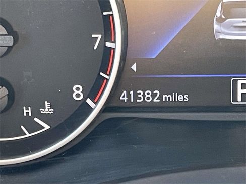 Used 2018 Nissan Murano SL w/ Midnight Edition Package image 29