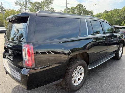 Used 2019 GMC Yukon XL SLT AWD/4WD image 5