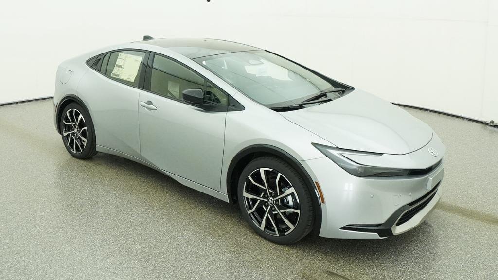New 2026 Toyota Prius Plug-In Hybrid FWD image 36