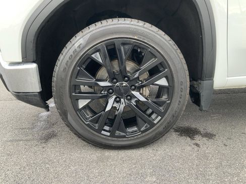 Used 2023 GMC Sierra 1500 Pro AWD/4WD image 15