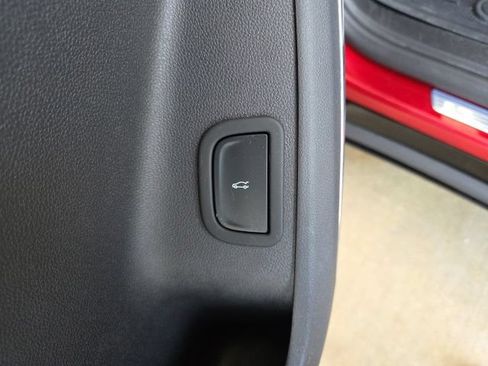 Used 2026 Chevrolet Traverse RS AWD/4WD image 60