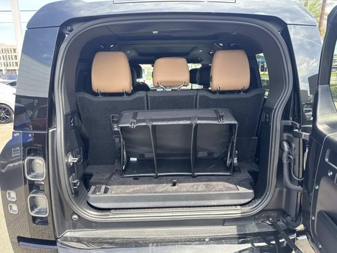 New 2025 Land Rover Defender 130 V8 AWD/4WD image 8