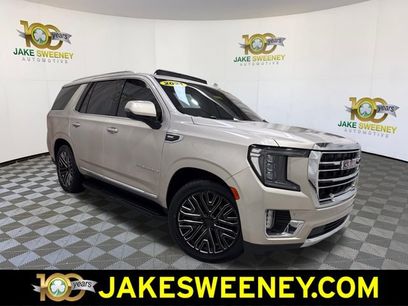 Used 2021 GMC Yukon SLT w/ SLT Premium Package