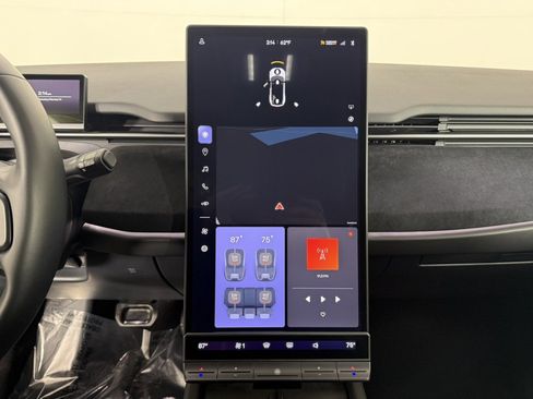 Used 2023 Fisker Ocean Ultra image 19