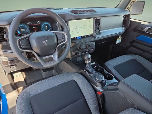 New 2026 Ford Bronco 2-Door w/ Sasquatch Package AWD/4WD image 11