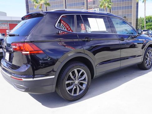 Used 2022 Volkswagen Tiguan SE FWD image 7