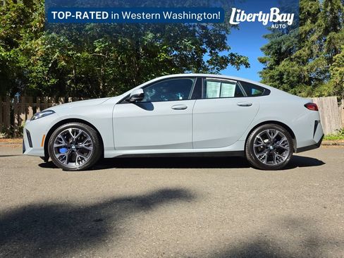 Used 2025 BMW 228i xDrive w/ M Sport Package AWD/4WD image 8