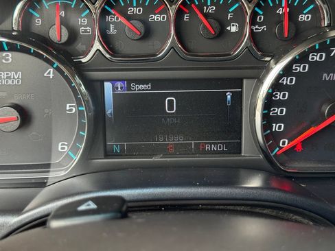 Used 2018 Chevrolet Silverado 1500 LT w/ LT Fleet Convenience Package AWD/4WD image 37