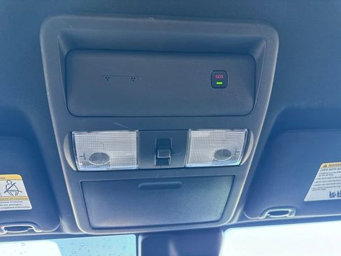 Used 2022 Nissan Frontier PRO-4X w/ Technology Package image 32