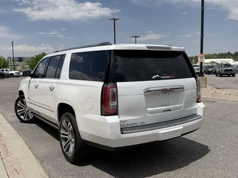Used 2020 GMC Yukon XL Denali w/ Denali Ultimate Package AWD/4WD image 6