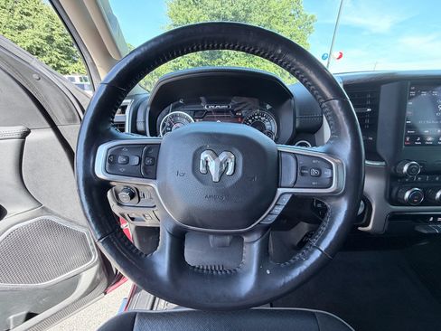 Used 2020 RAM 1500 Laramie AWD/4WD image 14