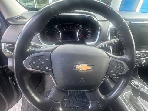 Used 2020 Chevrolet Traverse Premier FWD image 6