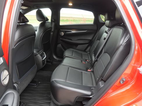 Used 2023 INFINITI QX55 Essential image 10