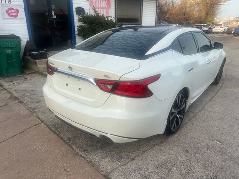 Used 2017 Nissan Maxima 3.5 SL FWD image 9
