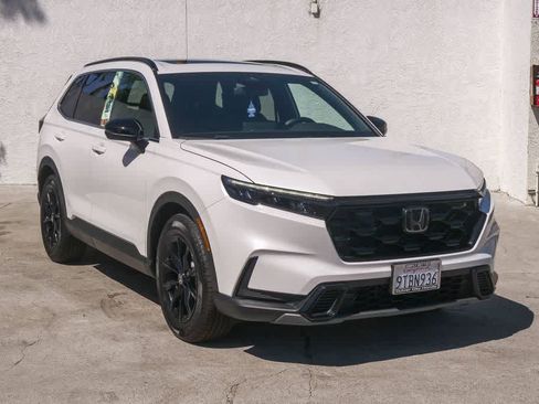 Used 2025 Honda CR-V Sport image 3