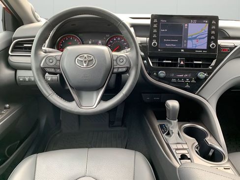 Used 2024 Toyota Camry XSE image 16