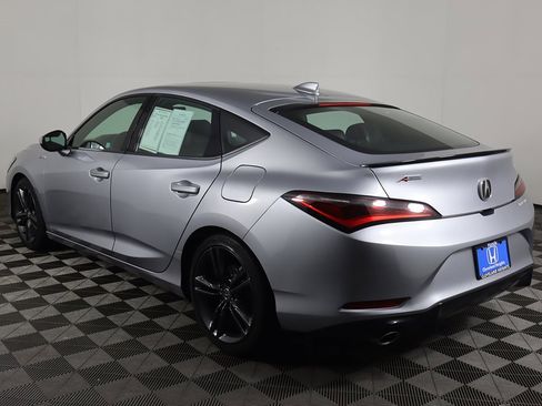 Used 2023 Acura Integra A-Spec image 9