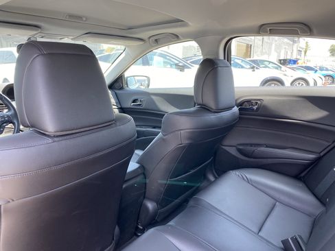 Used 2018 Acura ILX FWD image 22