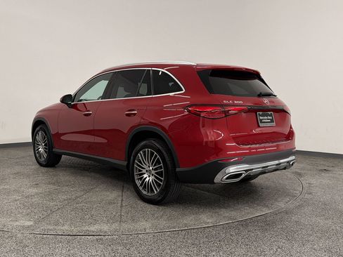 Certified 2026 Mercedes-Benz GLC 300 image 3