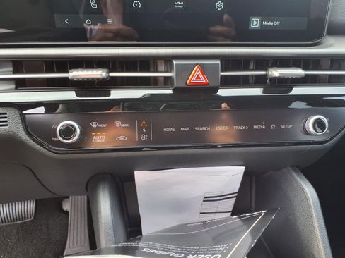 New 2026 Kia Sportage X-Line w/ X-Line Premium Package image 16