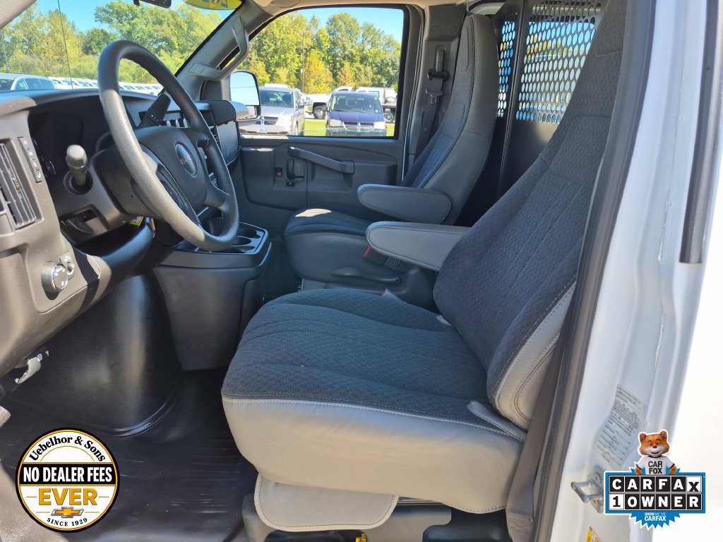 Certified 2025 GMC Savana 2500 w/ Driver Convenience Package RWD image 9