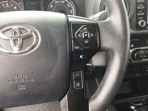 Used 2023 Toyota Tacoma SR AWD/4WD image 15