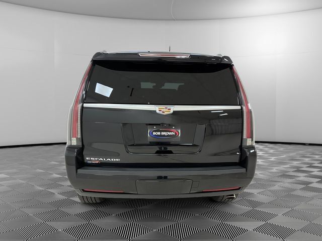 Certified 2019 Cadillac Escalade Premium Luxury AWD/4WD image 4