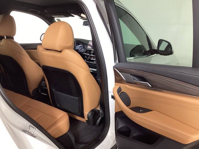 Used 2018 BMW X3 xDrive30i w/ Executive Package AWD/4WD image 23