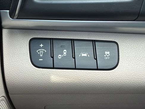 Used 2019 Hyundai Elantra ECO FWD image 27