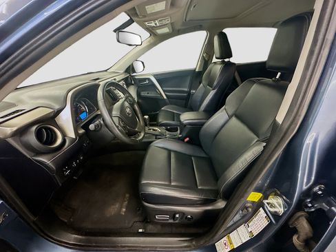 Used 2013 Toyota RAV4 Limited AWD/4WD image 13