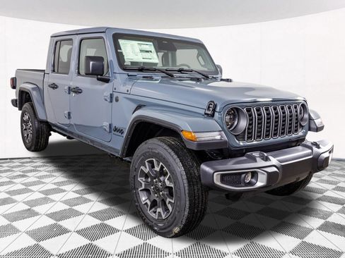 New 2026 Jeep Gladiator Sport AWD/4WD image 11