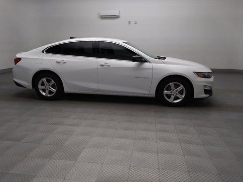 Used 2023 Chevrolet Malibu LS w/ LPO, Floor Liner Package FWD image 11