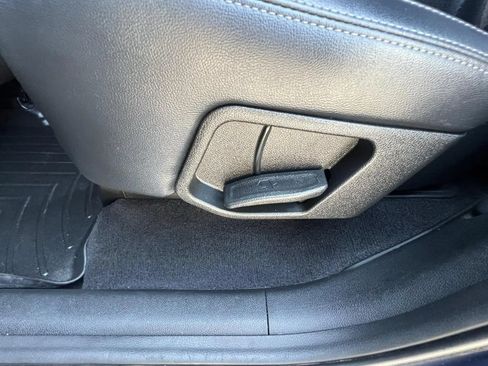 Used 2019 Kia Sorento EX FWD image 42