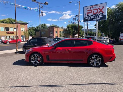 Used 2018 Kia Stinger GT2 AWD/4WD image 1
