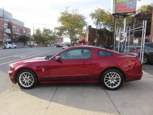 Used 2014 Ford Mustang Premium w/ Equipment Group 202A image 6