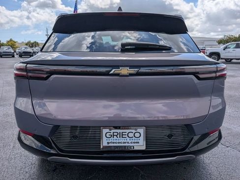 Used 2025 Chevrolet Equinox EV LT image 16