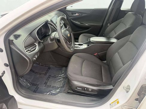 Used 2022 Chevrolet Malibu LT FWD image 10