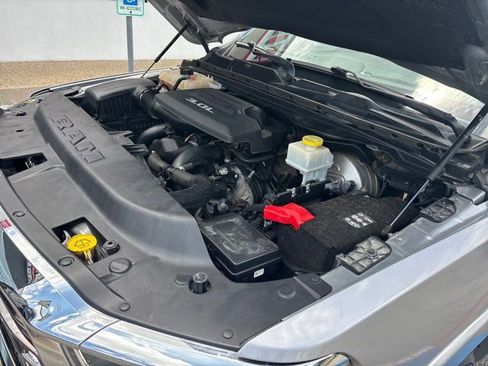 Used 2020 RAM 1500 Limited RWD image 70