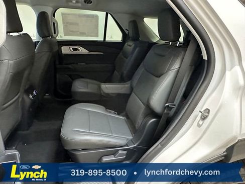 New 2026 Ford Explorer Active w/ Active Comfort Package AWD/4WD image 18