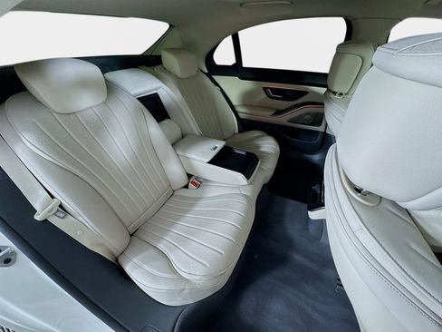 Used 2023 Mercedes-Benz S 500 4MATIC image 30