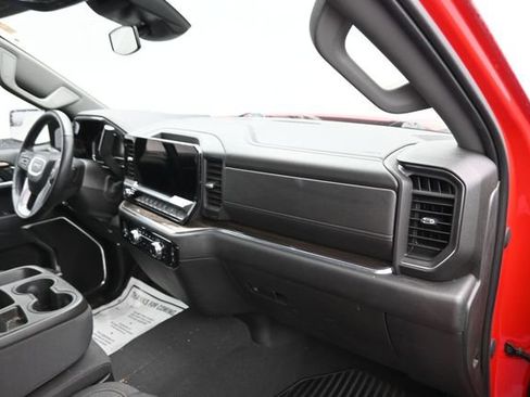 Used 2023 GMC Sierra 1500 Elevation AWD/4WD image 8