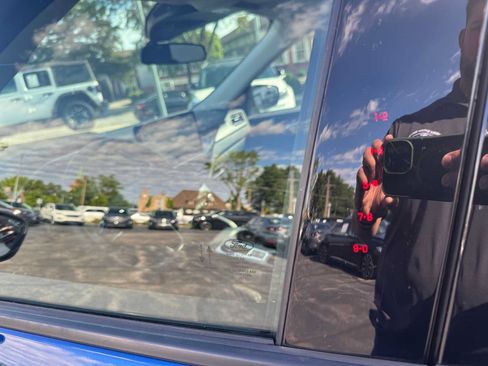Used 2023 Ford Escape Active w/ Tech Pack #2 AWD/4WD image 10