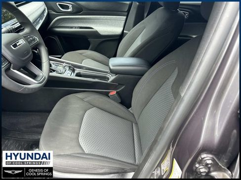 Used 2024 Jeep Compass Sport AWD/4WD image 17