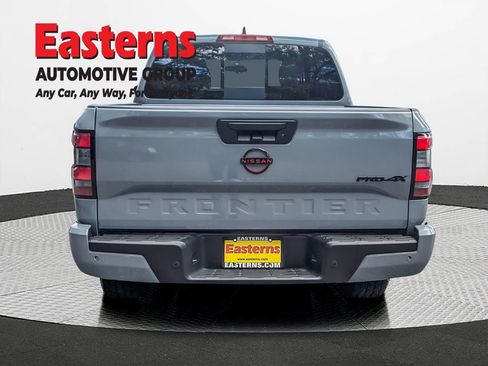 Used 2024 Nissan Frontier PRO-4X w/ Technology Package AWD/4WD image 6
