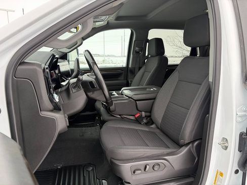 Used 2024 Chevrolet Silverado 3500 LT w/ Convenience Package image 20