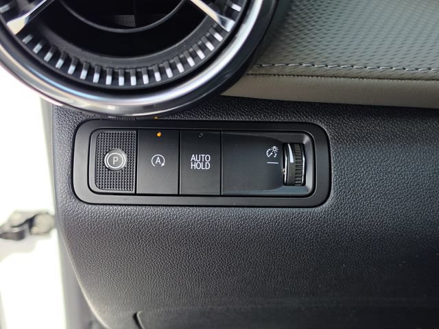 New 2027 Chevrolet Equinox LT w/ Convenience Package II FWD image 30