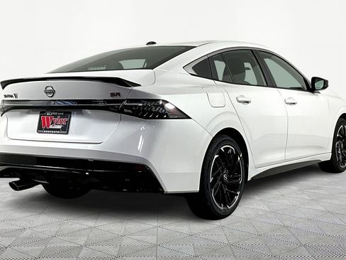 New 2026 Nissan Sentra SR FWD image 7