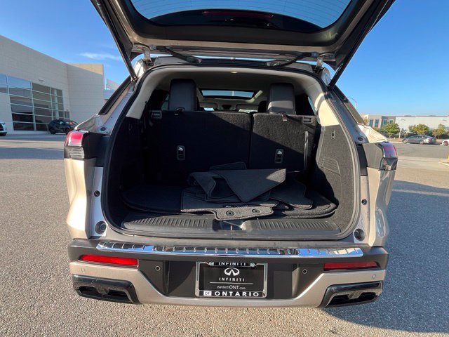 Used 2024 INFINITI QX60 Luxe w/ Cargo Package FWD image 30