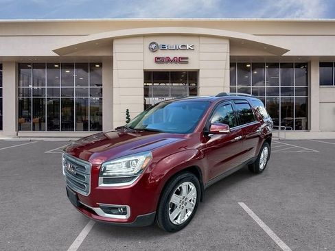 Used 2017 GMC Acadia Limited SLT image 1