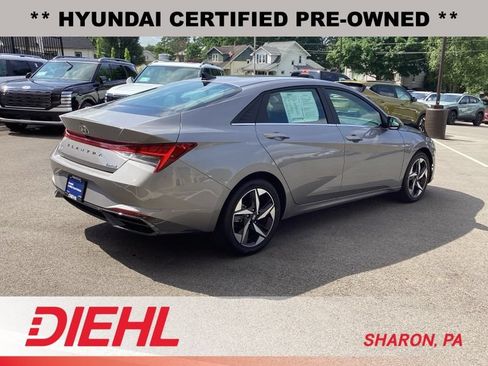 Certified 2023 Hyundai Elantra Limited FWD image 7
